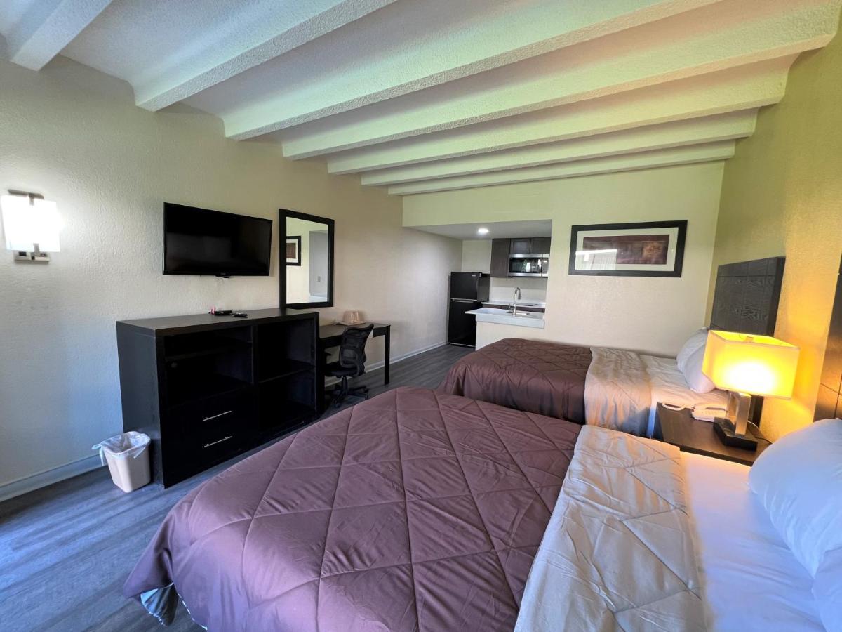 James River Inn & Suites Newport News Ngoại thất bức ảnh