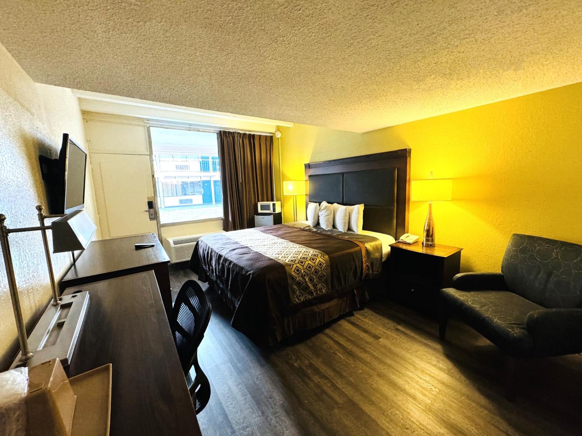 James River Inn & Suites Newport News Ngoại thất bức ảnh