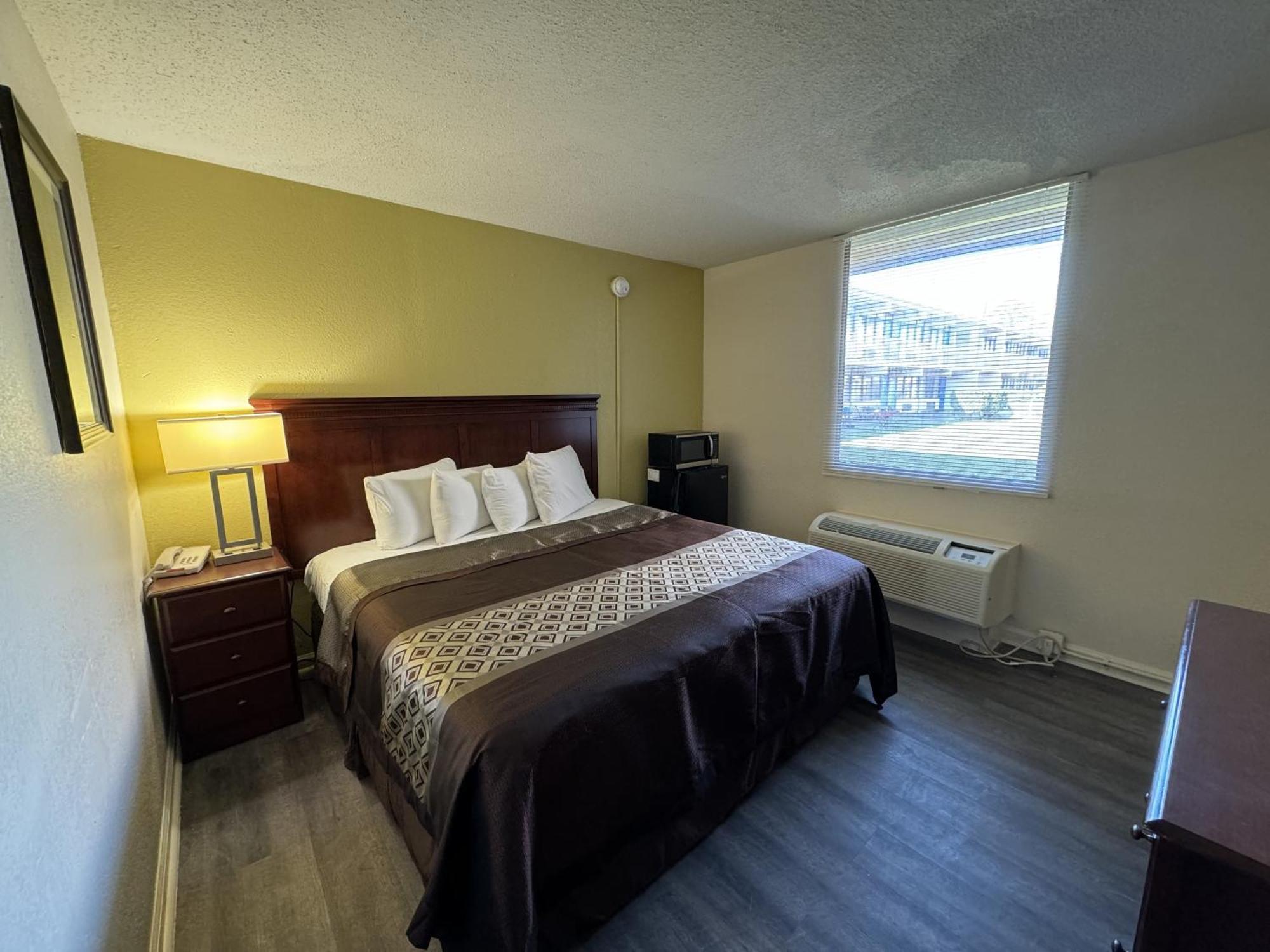 James River Inn & Suites Newport News Ngoại thất bức ảnh